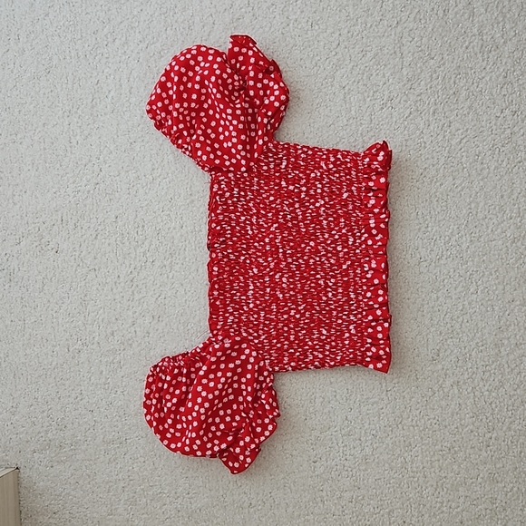 Zaful Red Daisy Pattern Crop Top - Picture 1 of 5